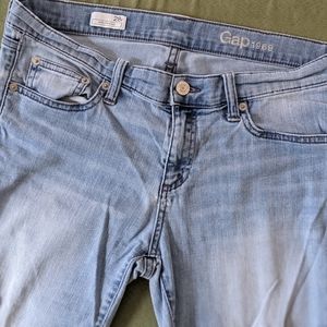 Gap 1969 Girlfriend Jeans 28r